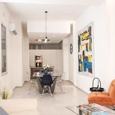 Pepoli Deluxe - Exclusive Apartment - Free Parking ตราปานี ภายนอก รูปภาพ